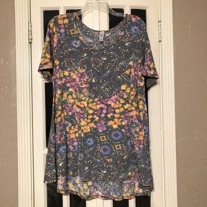 LuLaRoe Perfect T. Size L. EUC